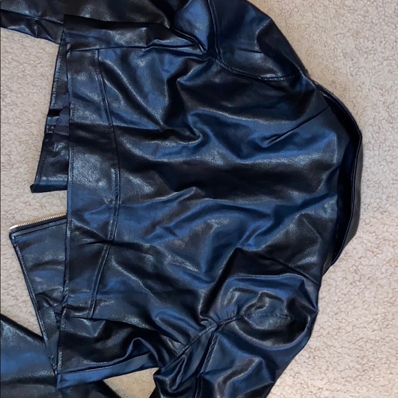 Shein Zip Up Lapel Collar Crop PU Moto Jacket - Picture 3 of 5